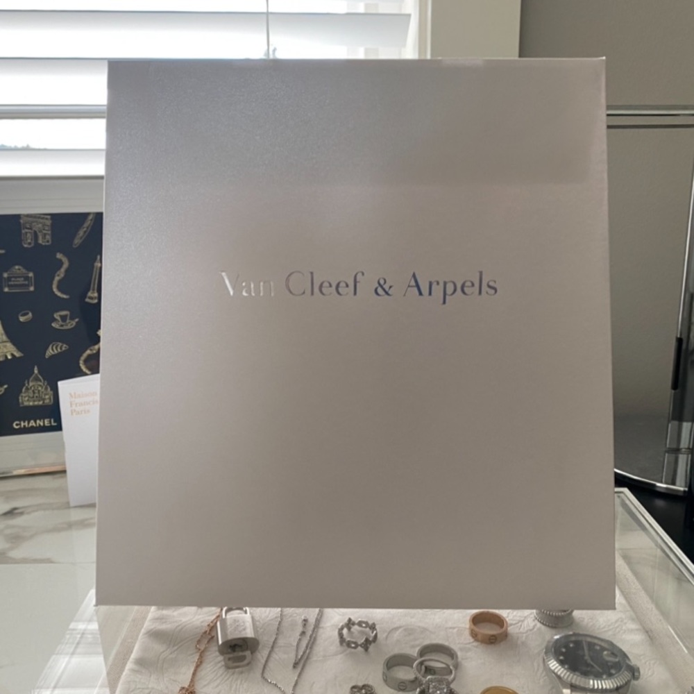 VAN CLEEF BAG